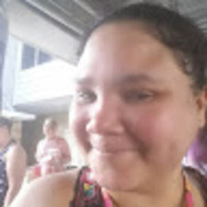 Meet your Posher, Cassandra